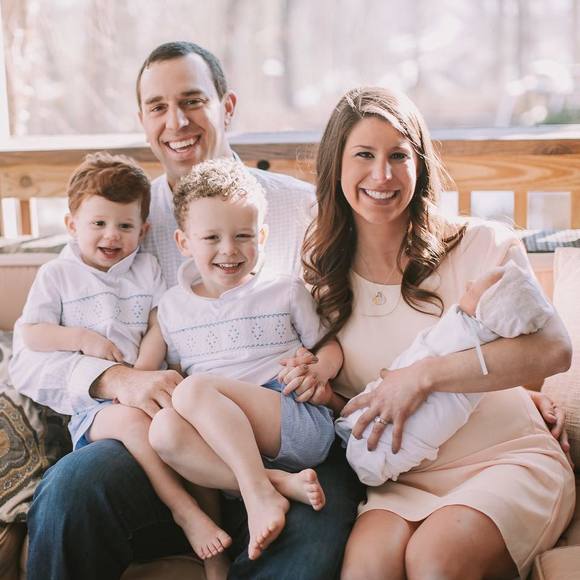 Meet your Posher, Erica - Picture 1 of 1